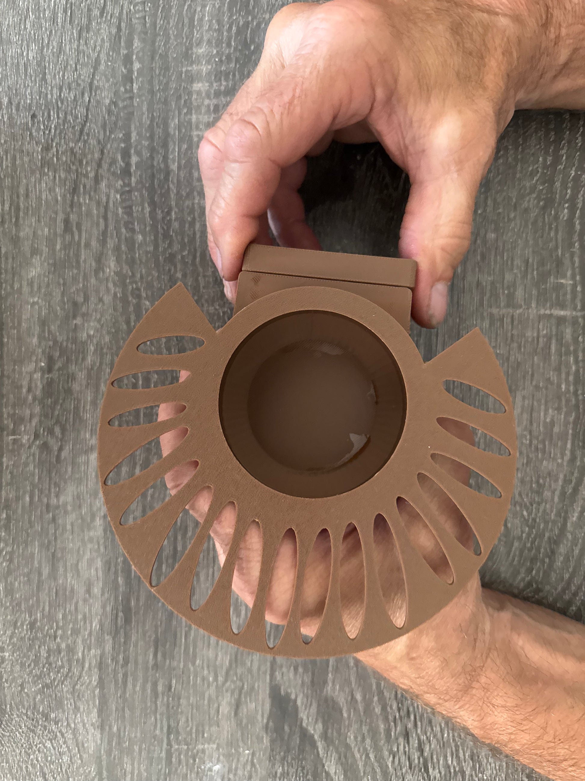Magnetic Bowl with Feeding Deck